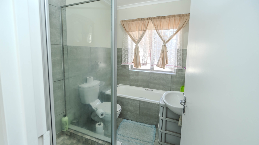 2 Bedroom Property for Sale in Kleinbron Park Western Cape